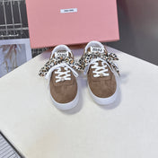 MIUMIU 25S SNEAKERS IN EARTH BROWN SUEDE WITH LEOPARD-PRINT LACES
