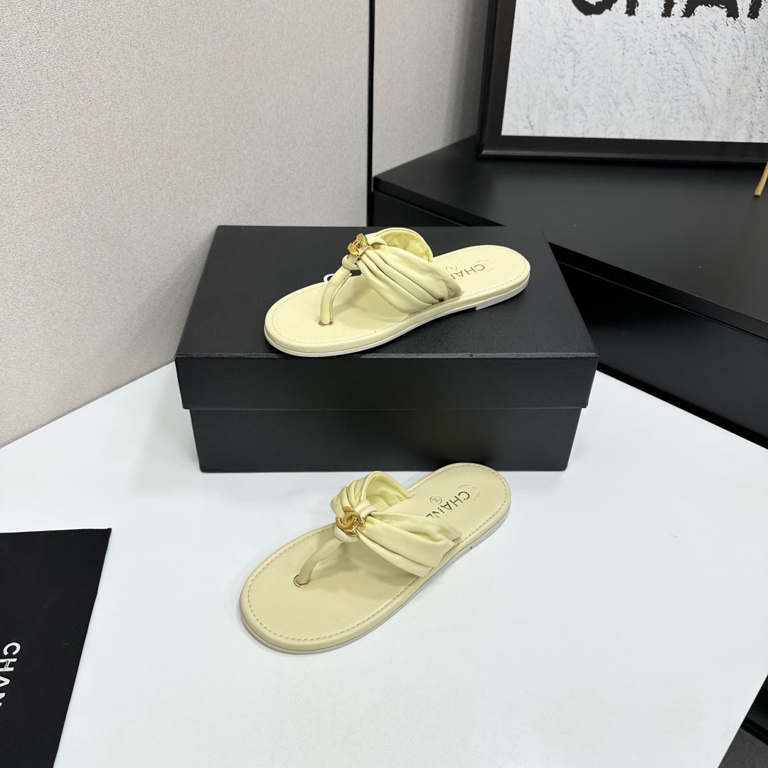 CHANEL 26S THONG SANDALS IN LIGHT YELLOW LAMBSKIN