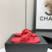CHANEL 26S THONG SANDALS IN RED LAMBSKIN