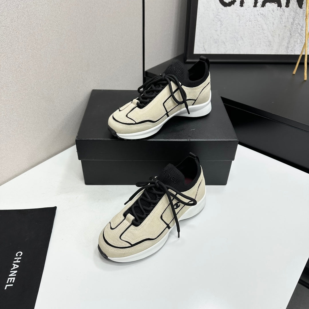 CHANEL 26S SNEAKERS IN BEIGE AND BLACK CALFSKIN
