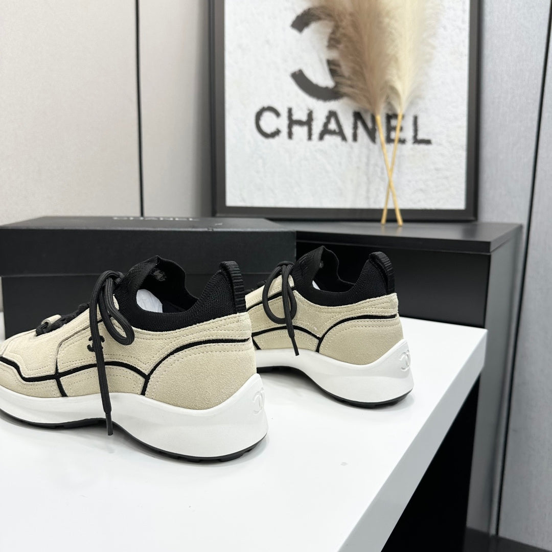 CHANEL 26S SNEAKERS IN BEIGE AND BLACK CALFSKIN