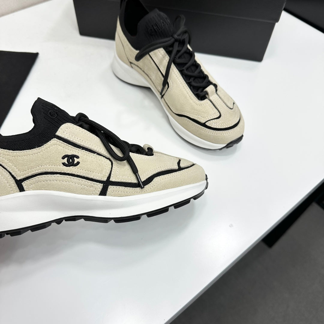 CHANEL 26S SNEAKERS IN BEIGE AND BLACK CALFSKIN