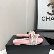 CHANEL 26S SANDALS IN PINK LAMBSKIN AND WHITE TWEED