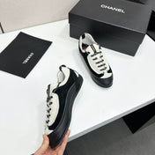 CHANEL SNEAKERS METIERS D-ART 26S IN  BLACK AND WHITE CALFSKIN MIXED FIBERS