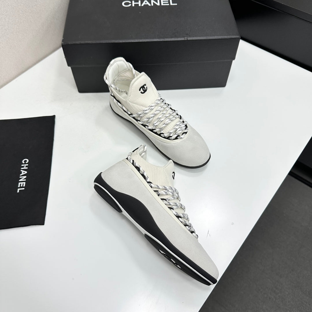 CHANEL 26S SNEAKERS IN WHITE SUEDE AND MESH
