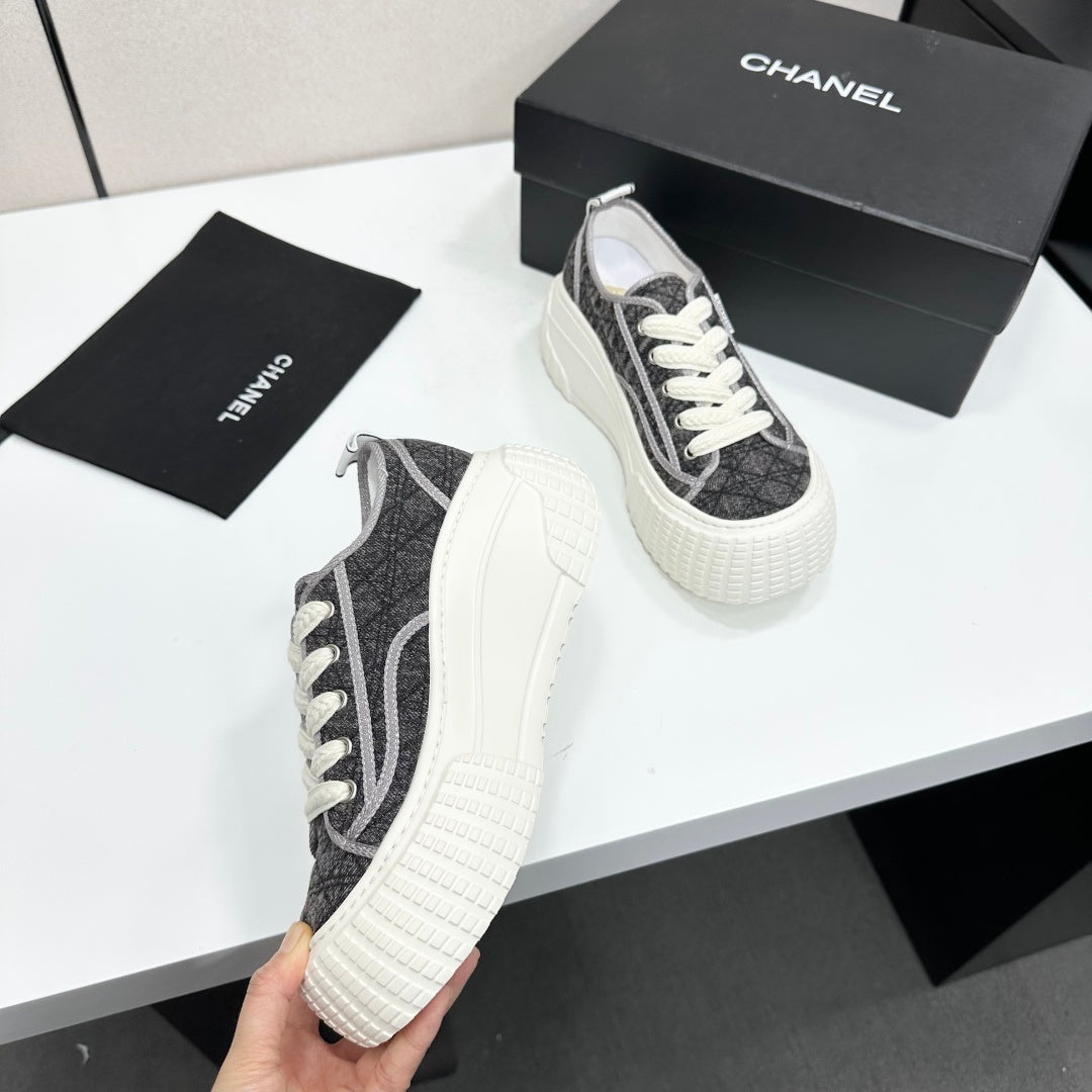 CHANEL 26S CHUNKY SNEAKERS IN GREY DIAMOND-PATTERNED WOVEN FABRIC