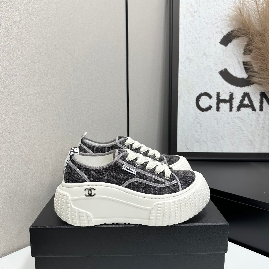 CHANEL 26S CHUNKY SNEAKERS IN GREY DIAMOND-PATTERNED WOVEN FABRIC