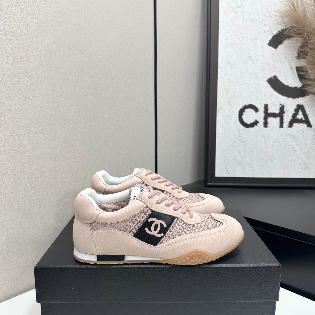 CHANEL 26S SNEAKERS IN LIGHT PINK CALFSKIN AND MESH