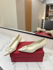 VALENTINO 26S HIGH HEELS 45 MM IN CREAM WHITE SMOOTH CALFSKIN