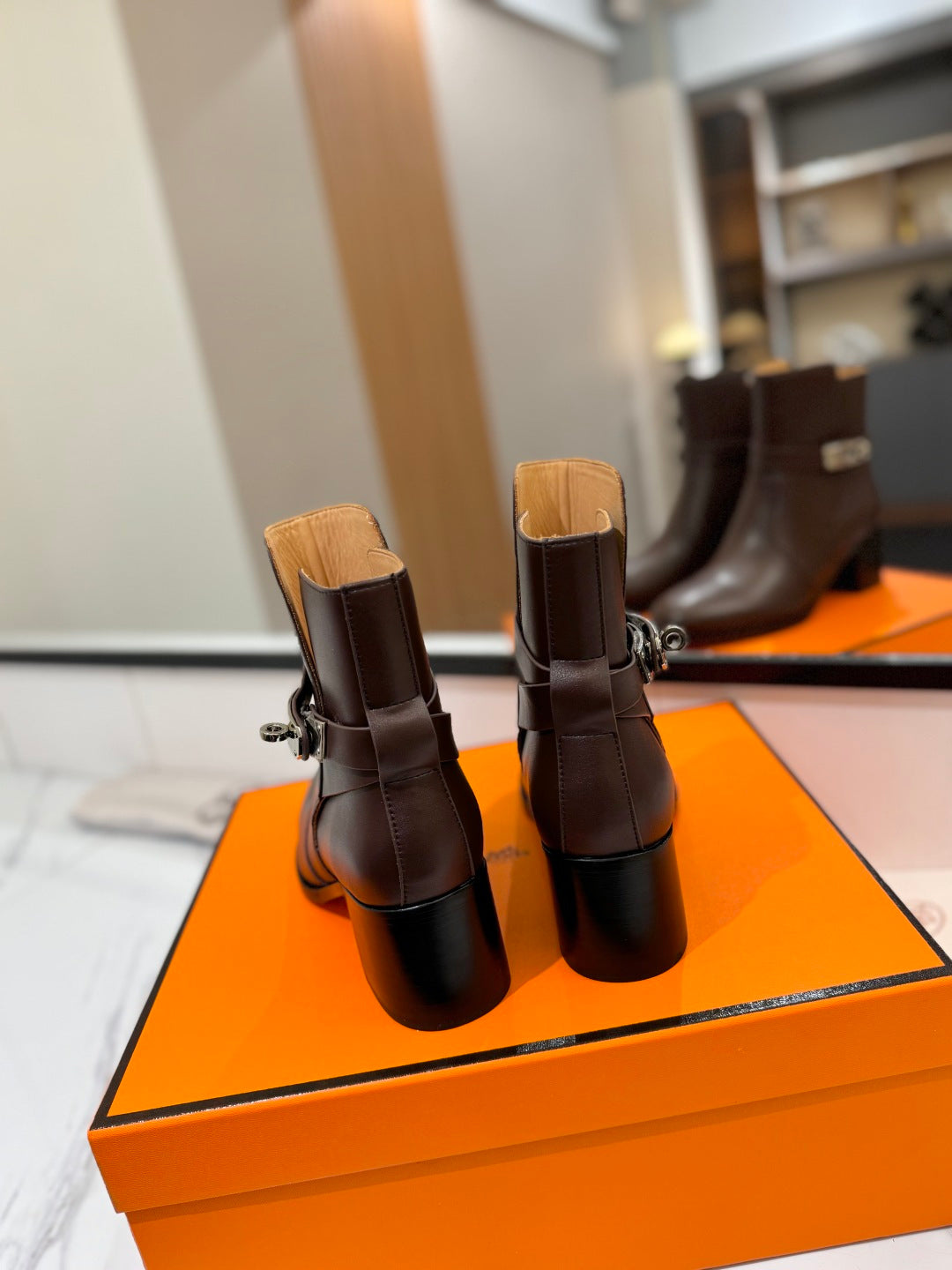 HM 26S ANKLE BOOTS 55 MM IN DARK BROWN CALFSKIN