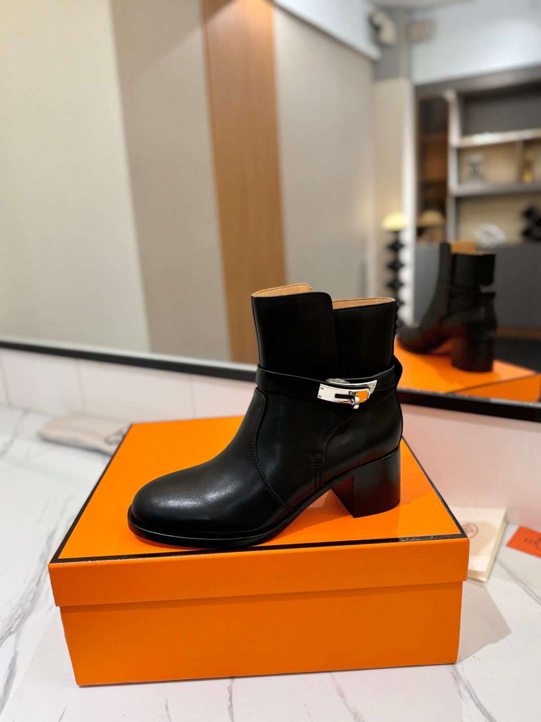 HM 26S ANKLE BOOTS 55 MM IN BLACK CALFSKIN