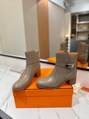 HM 26S ANKLE BOOTS 55 MM IN GREYISH BEIGE CALFSKIN