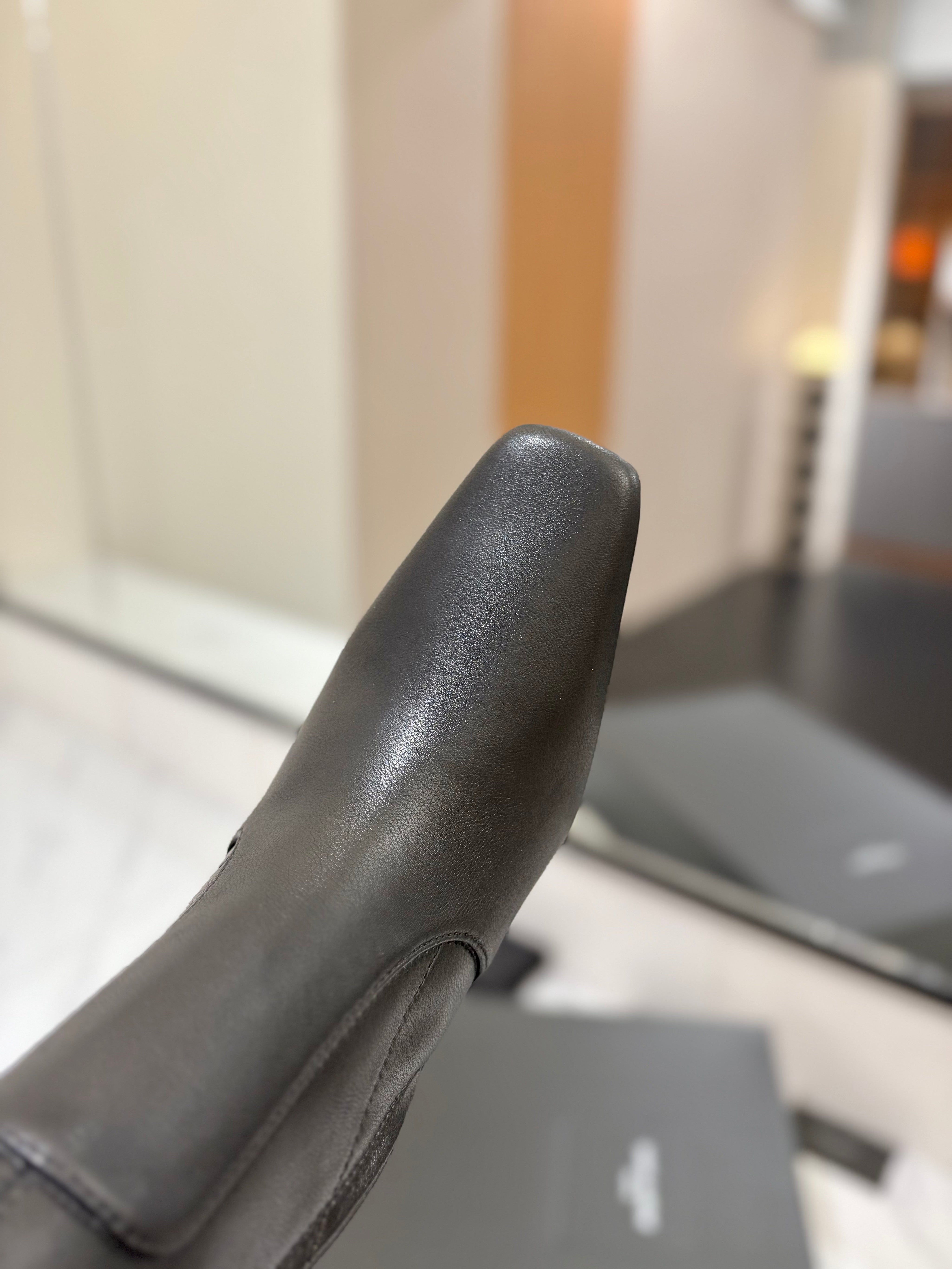 YSL 26S KNEE-HIGH BOOTS 90 MM IN BLACK CALFSKIN