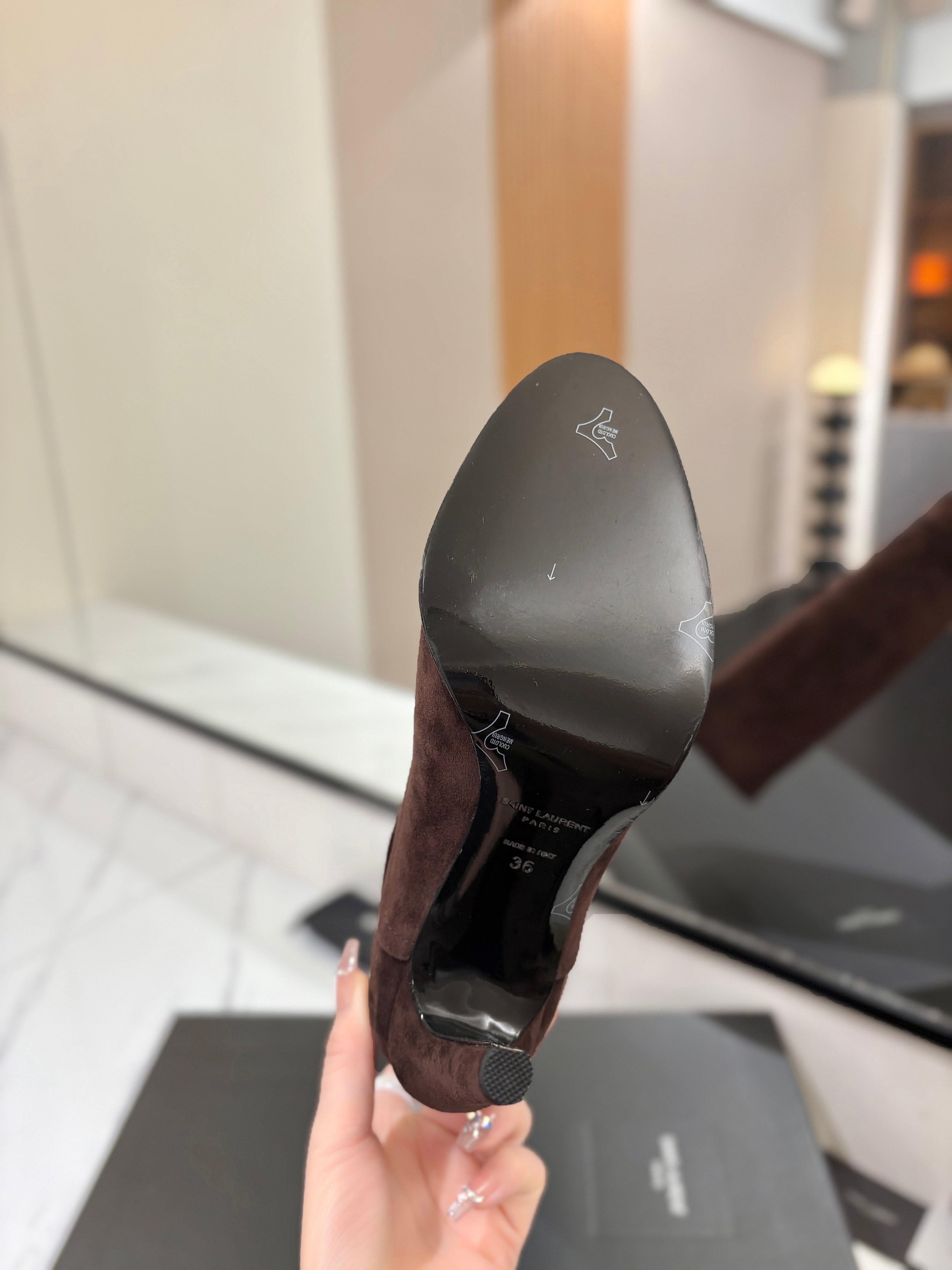 YSL 26S KNEE-HIGH BOOTS 90 MM IN DARK BROWN SUEDE