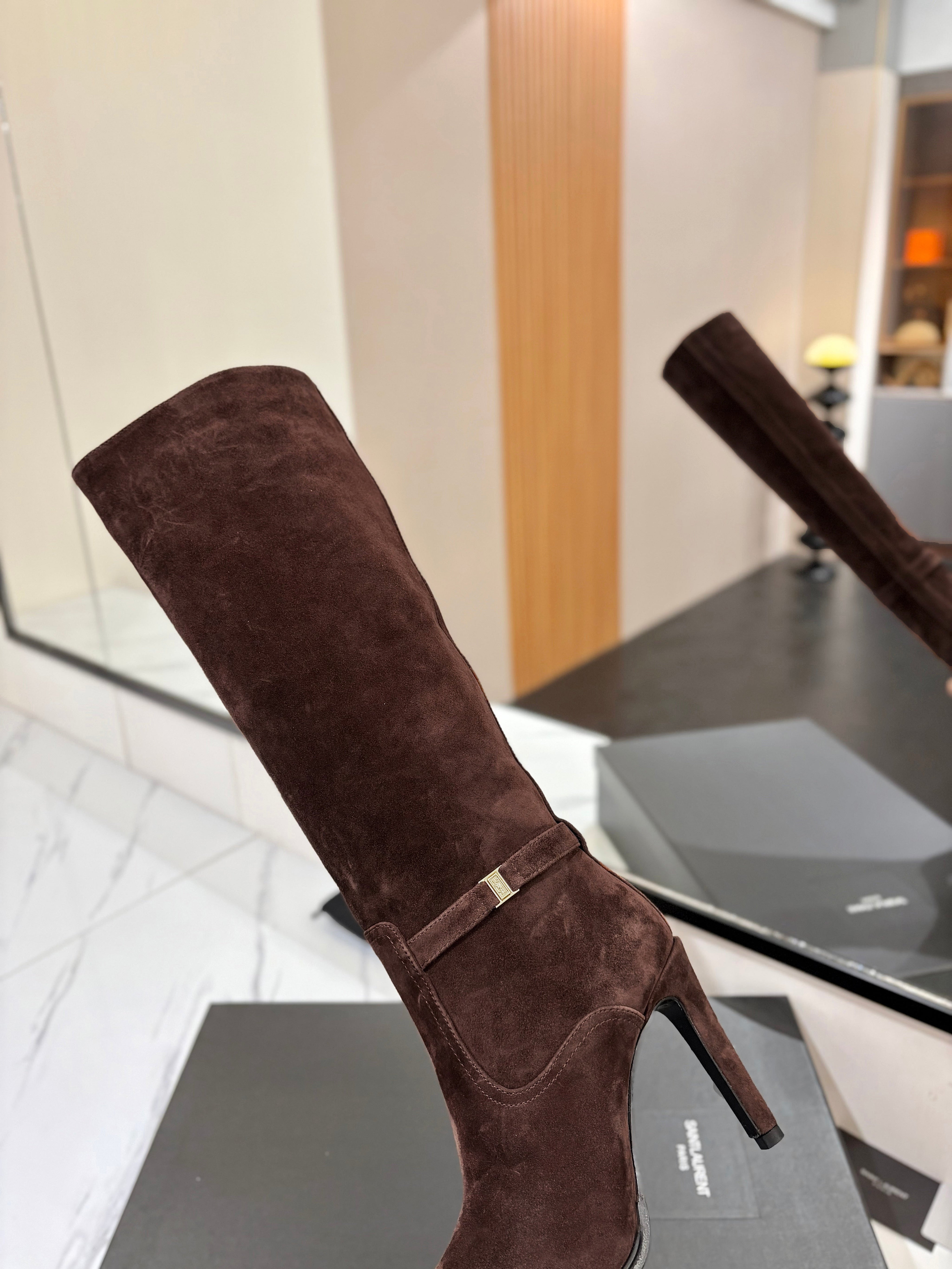 YSL 26S KNEE-HIGH BOOTS 90 MM IN DARK BROWN SUEDE