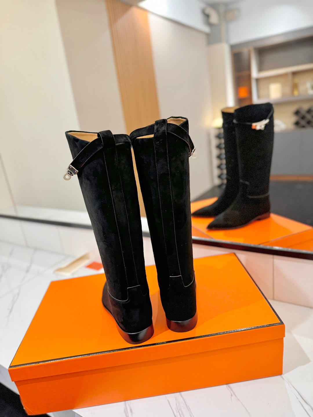 HM 26S JUMPING BOOTS IN BLACK SUEDE