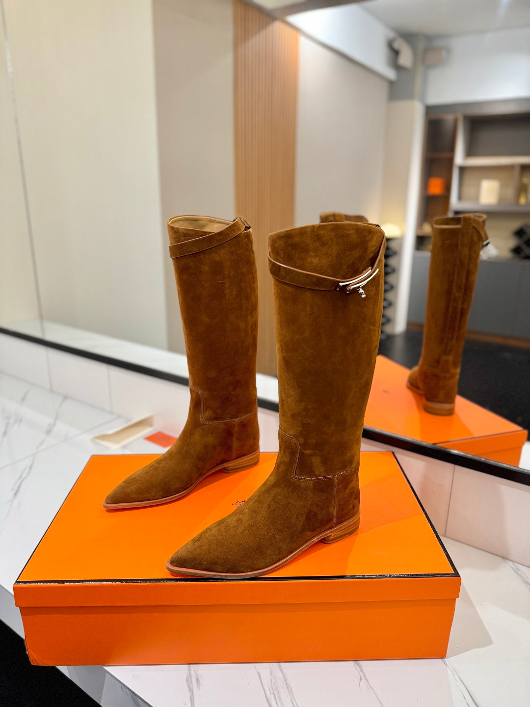 HM 26S JUMPING BOOTS IN BROWN SUEDE