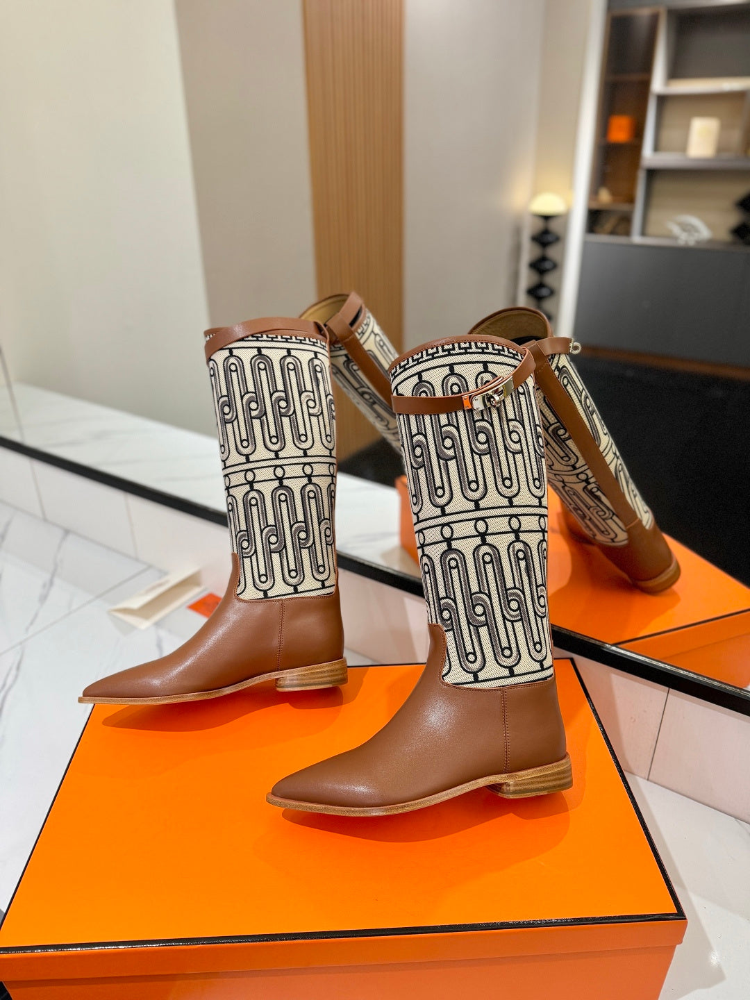 HM 26S JUMPING BOOTS IN BROWN CALFSKIN AND BEIGE CANVAS