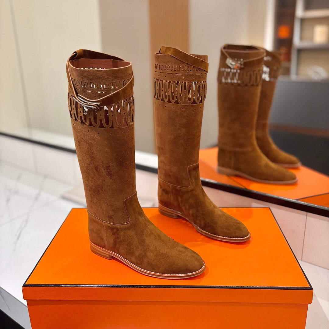 HM 26S PERFORATED HIGH-TOP BOOTS IN BROWN SUEDE