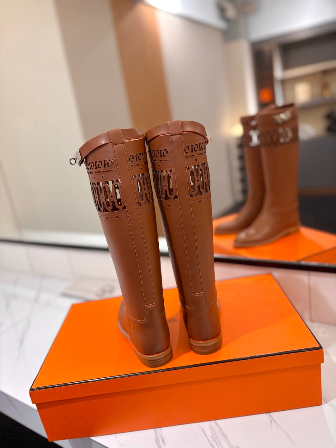HM 26S PERFORATED HIGH-TOP BOOTS IN COGNAC BROWN CALFSKIN