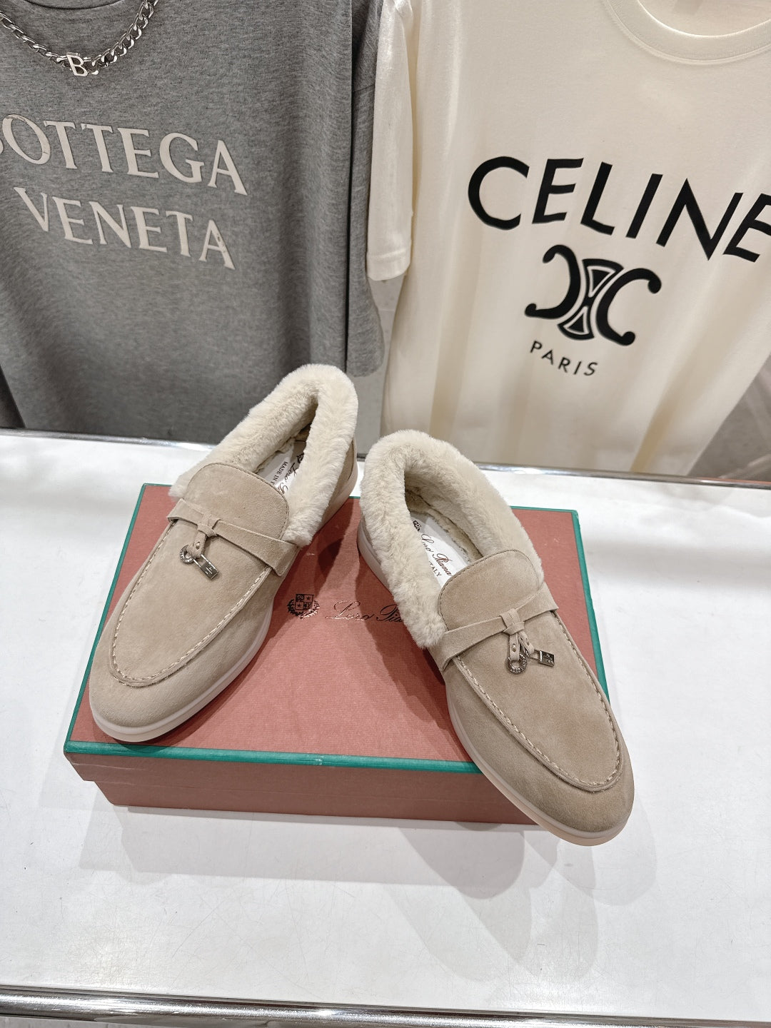 LP 25S SUMMER CHARMS WALK LOAFERS IN LIGHT TAUPE SUEDE AND FLEECE