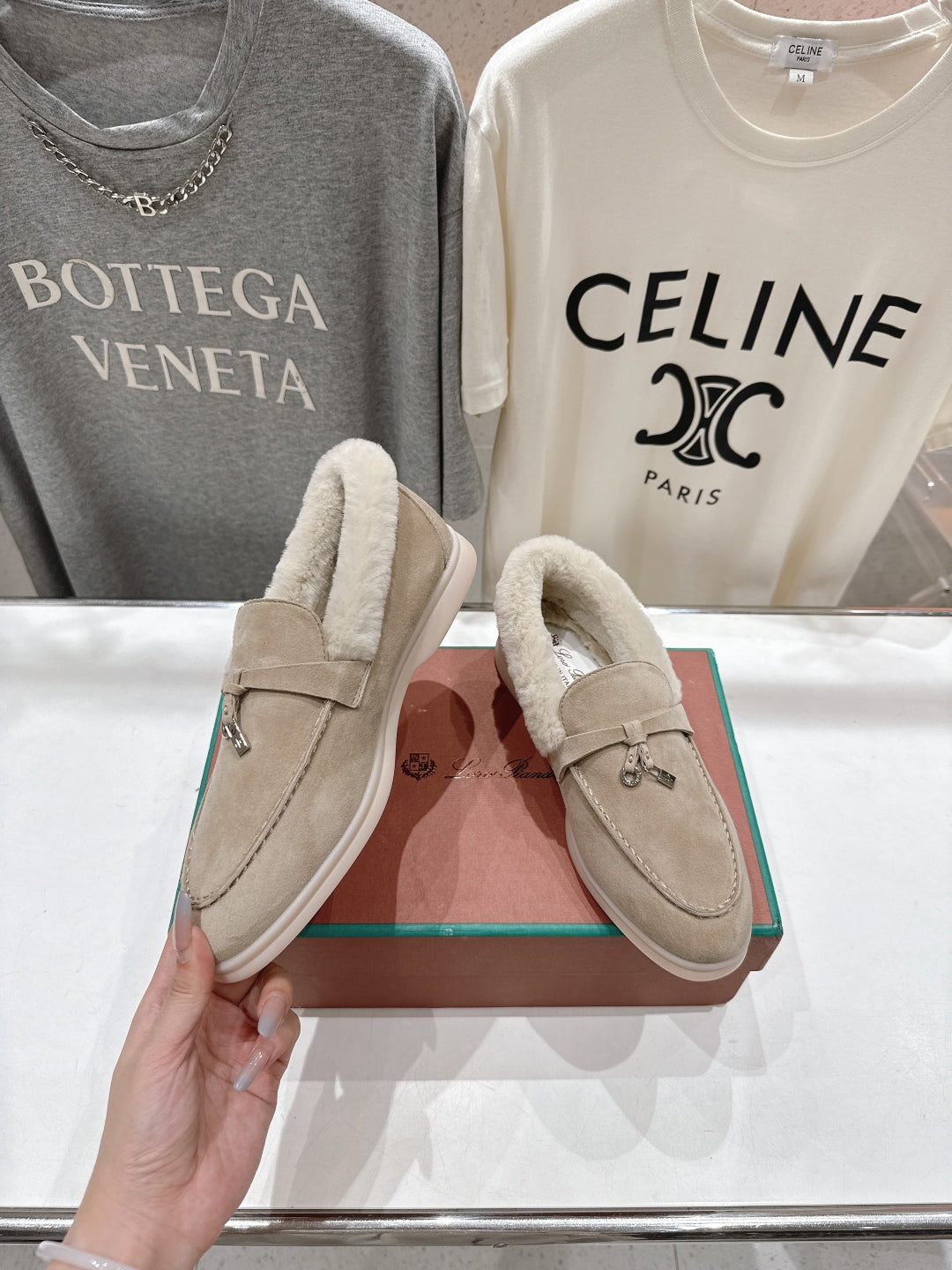 LP 25S SUMMER CHARMS WALK LOAFERS IN LIGHT TAUPE SUEDE AND FLEECE