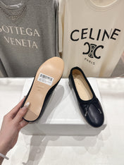 CELINE 26S BALLET FLATS IN BLACK CALFSKIN WITH BOW
