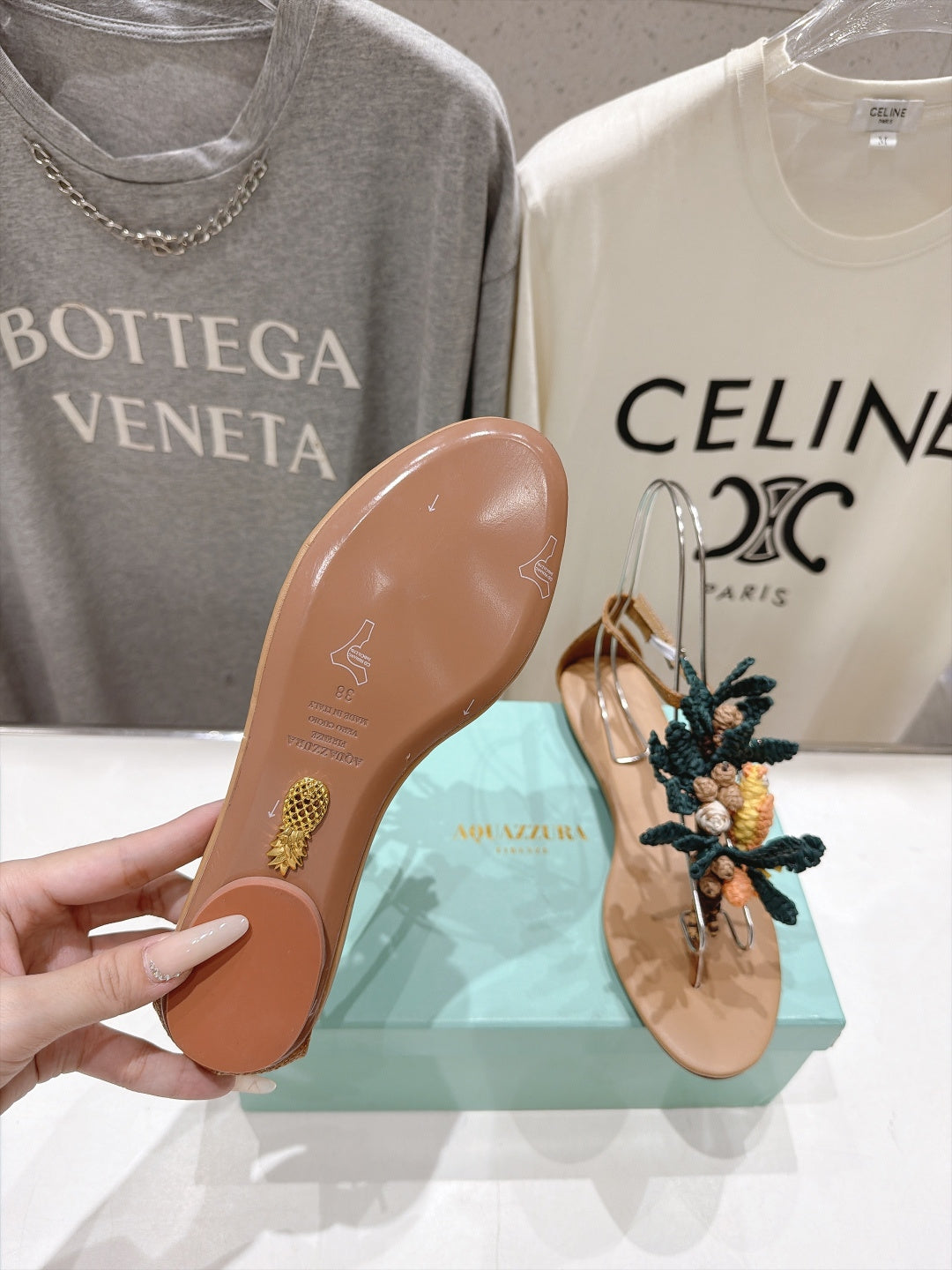 AQUAZZURA 26S FLORAL APPLIQUE THONG SANDALS IN BROWN CALFSKIN