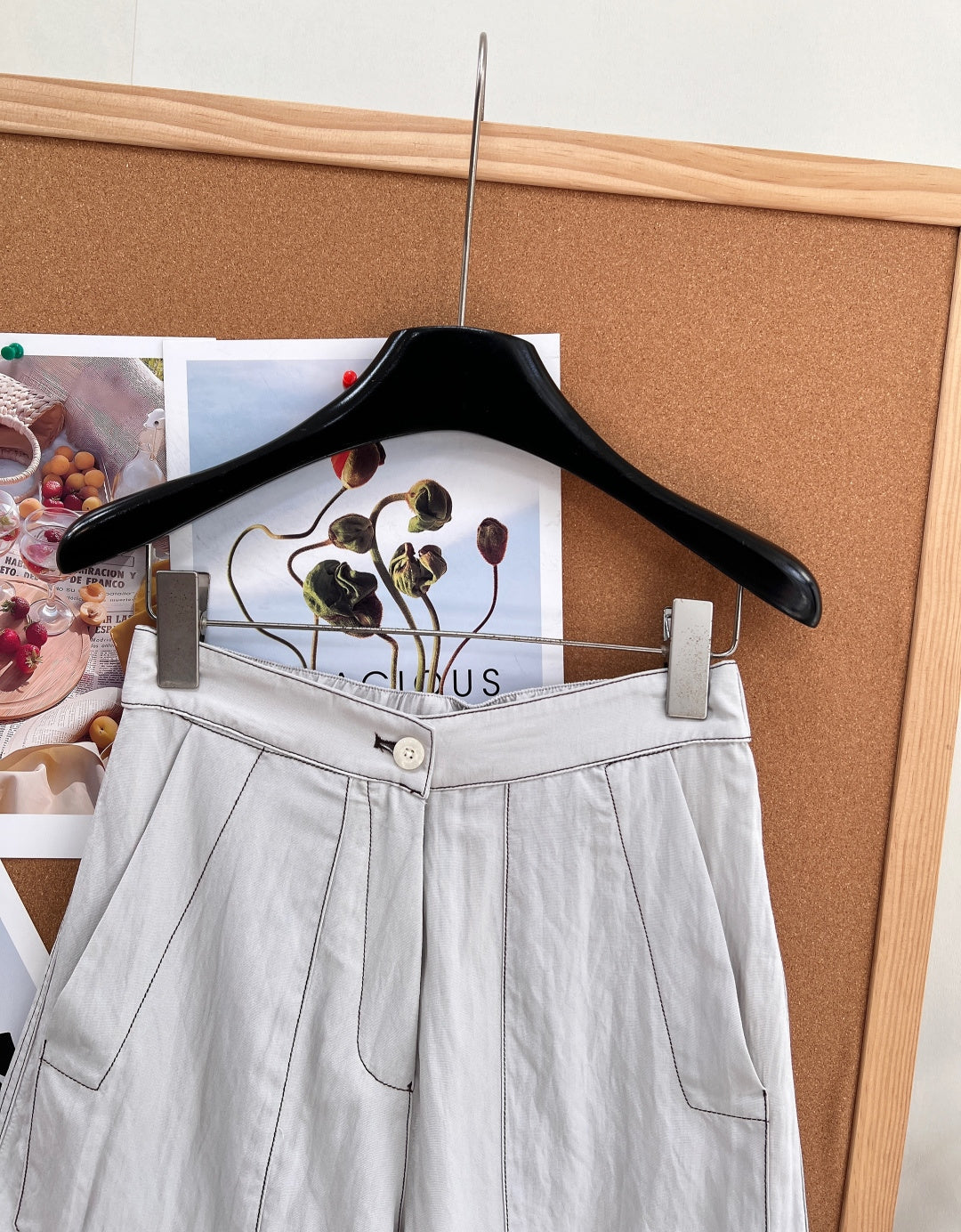 PRADA 26S SHORTS STYLE 983