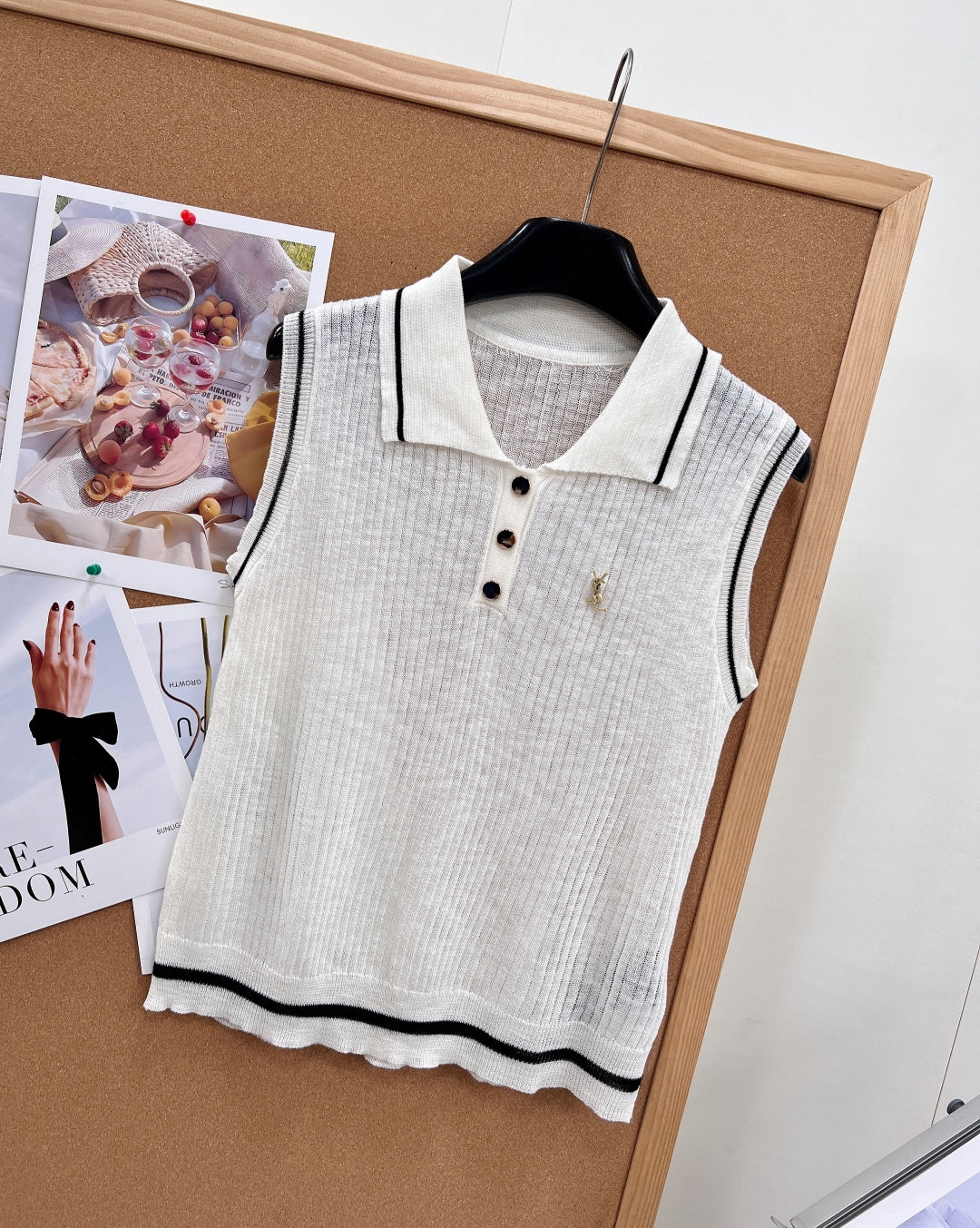 YSL 26S SLEEVELESS KNIT POLO TOP 487
