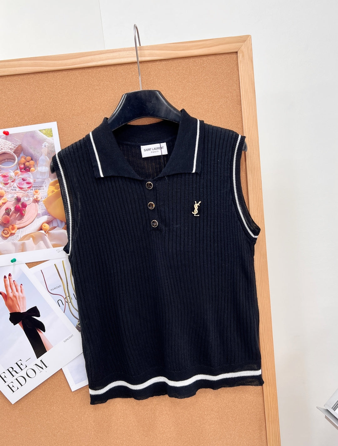 YSL 26S SLEEVELESS KNIT POLO TOP 486
