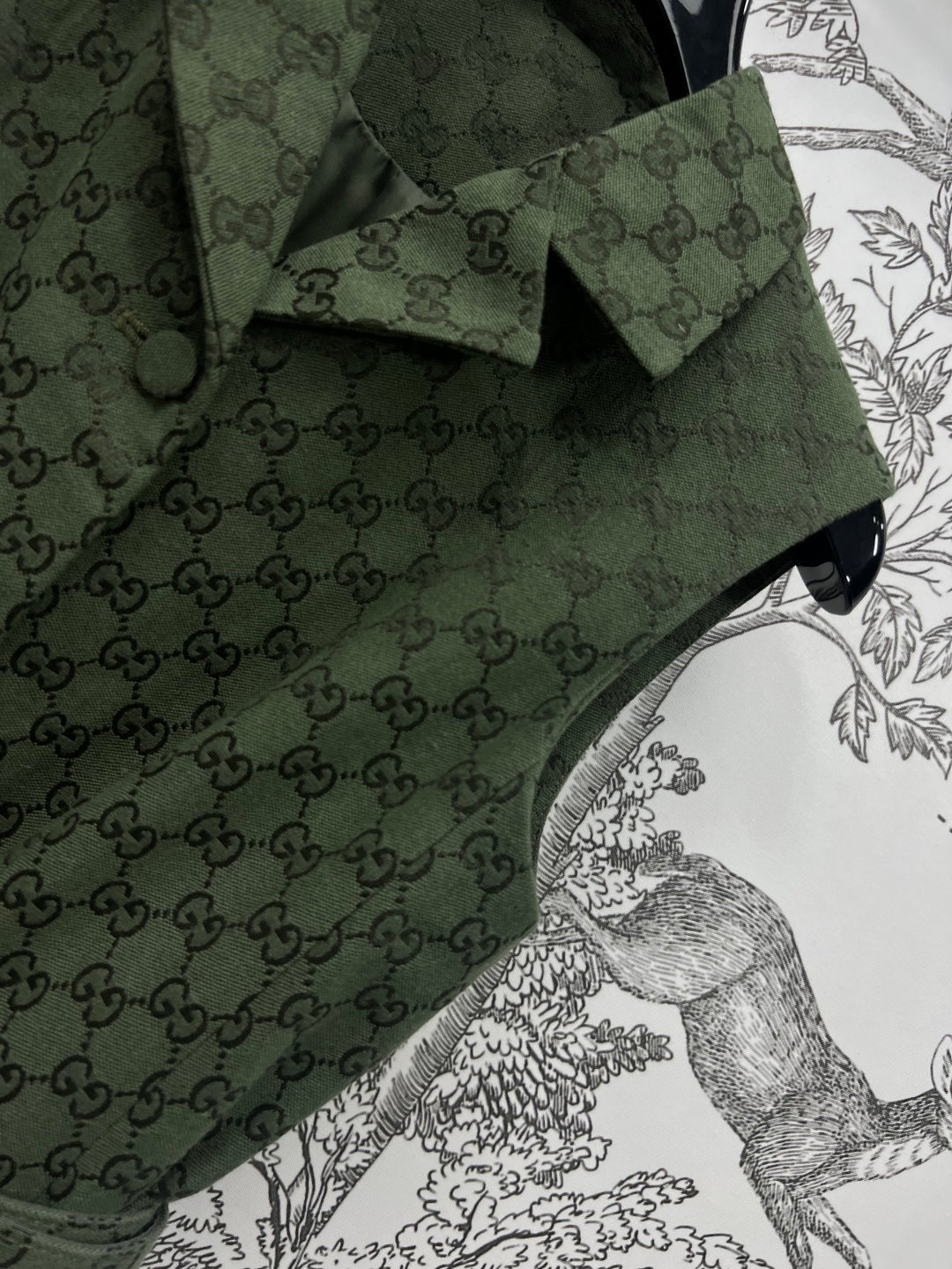 GUCCI BLAZER VEST STYLE 99