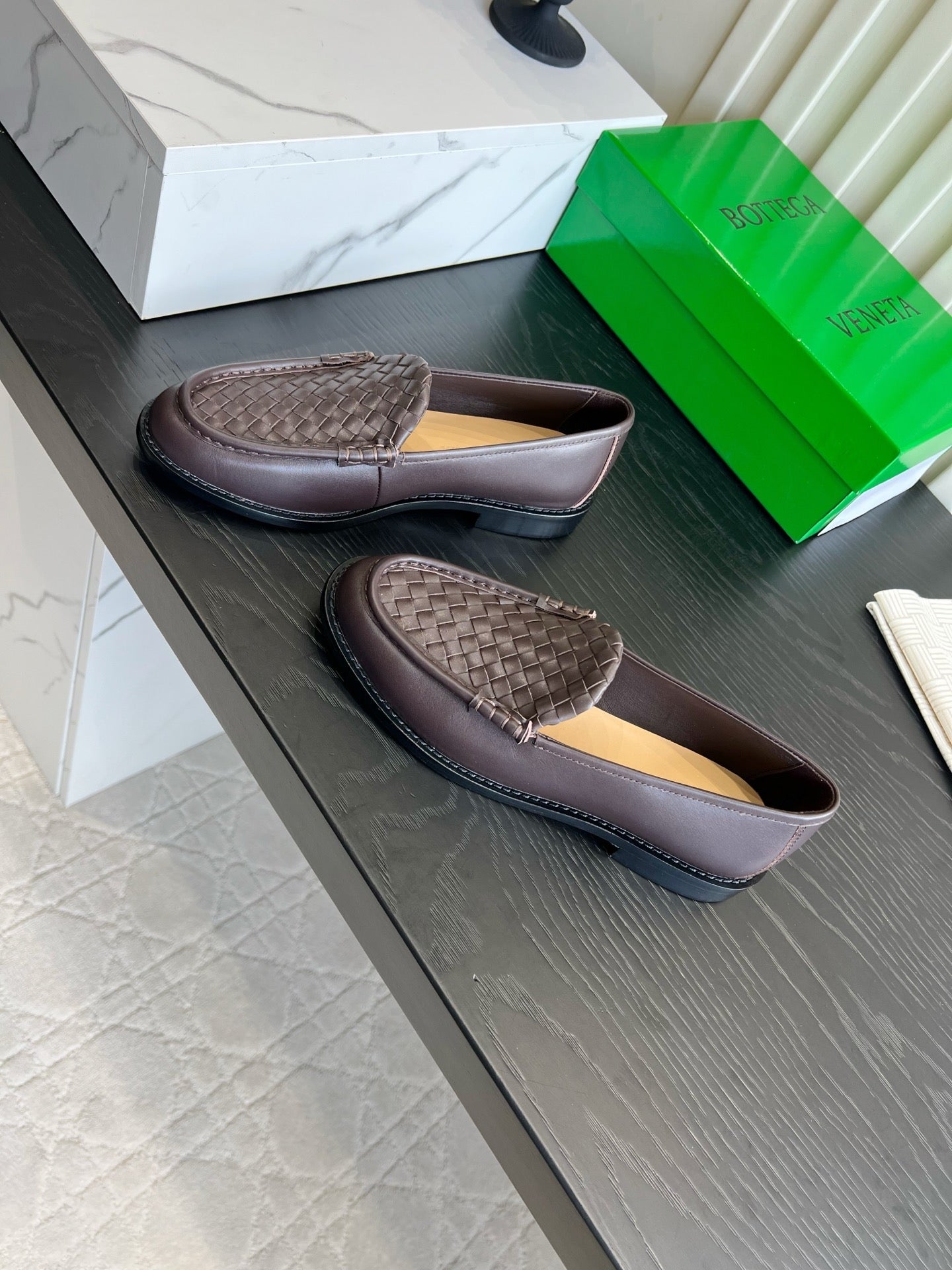 BOTTEGA VENETA 26S WOVEN LOAFERS IN DARK BROWN LAMBSKIN