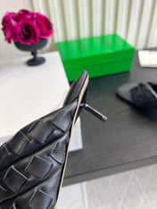 BOTTEGA VENETA 26S HIGH-HEEL THONG SANDALS 50 MM IN BLACK LAMBSKIN