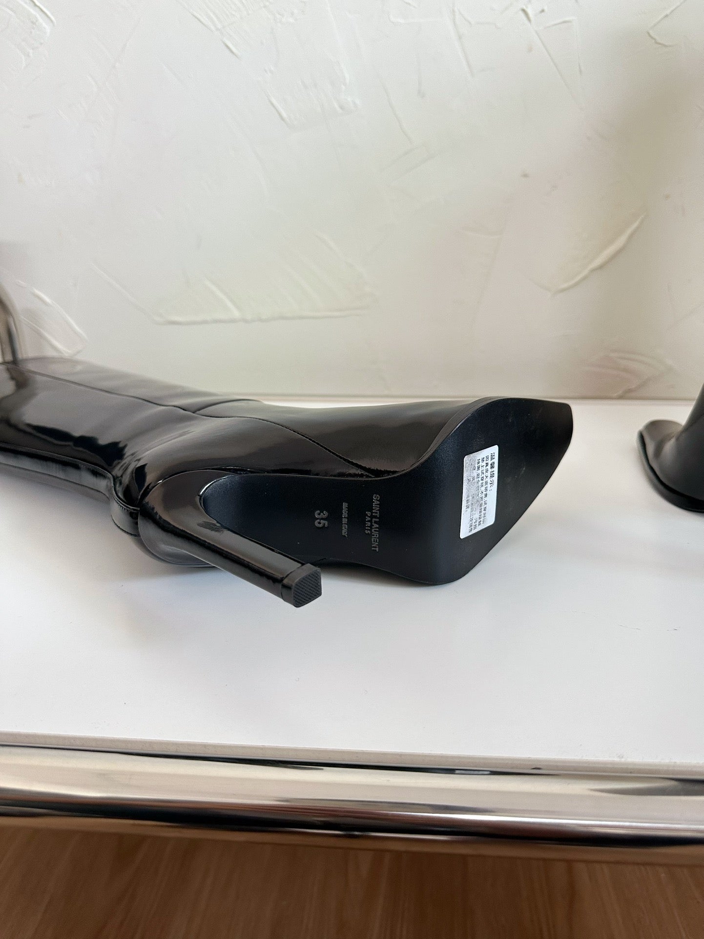 HIGH HEEL KNEE BOOTS IN BLACK SHINY CALFSKIN