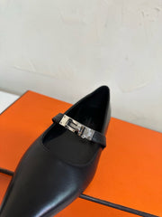 KIARA FLAT PUMP IN BLACK CALFSKIN
