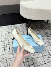 PRADA 25S SQUARE TOE HIGH HEELS IN IVORY GLOSSY CALFSKIN