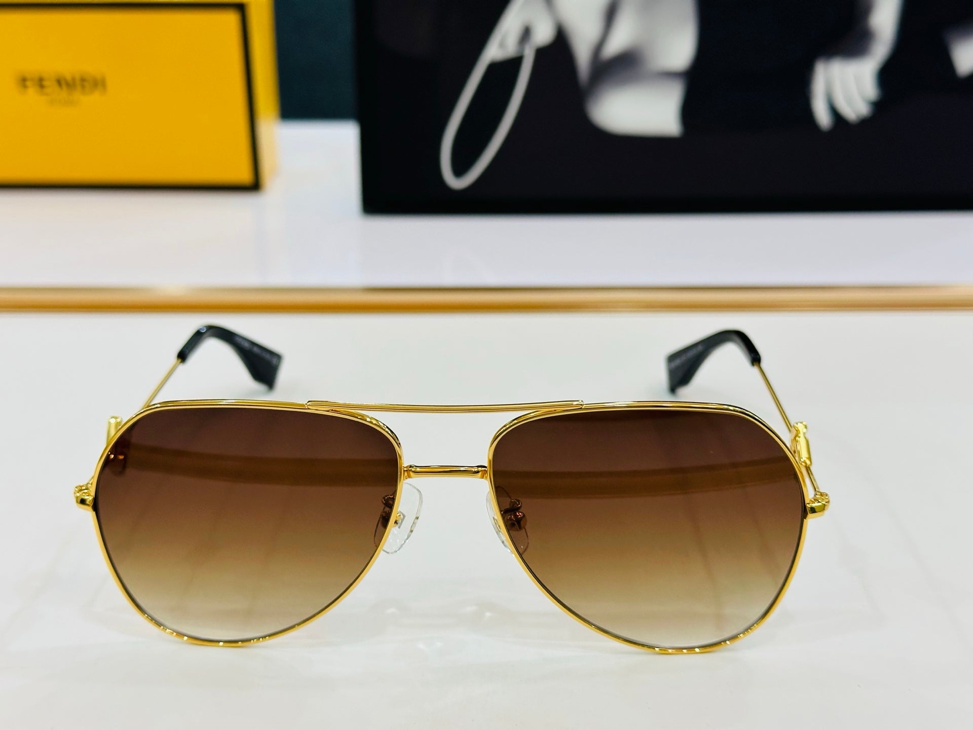 SKY AVIATOR FRAME SUNGLASSES E40150U IN METAL