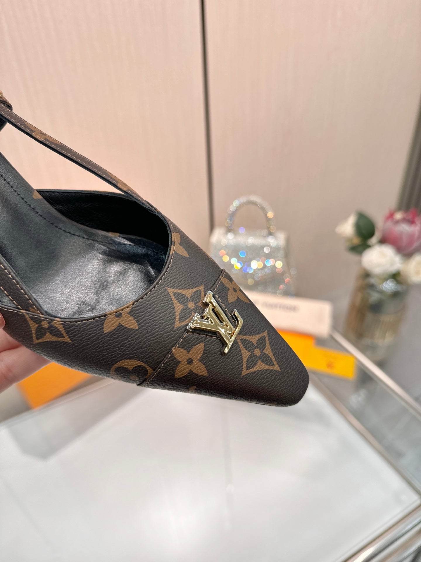 LV 26S SLINGBACK PUMPS 55 MM IN DARK BROWN COATED CANVAS