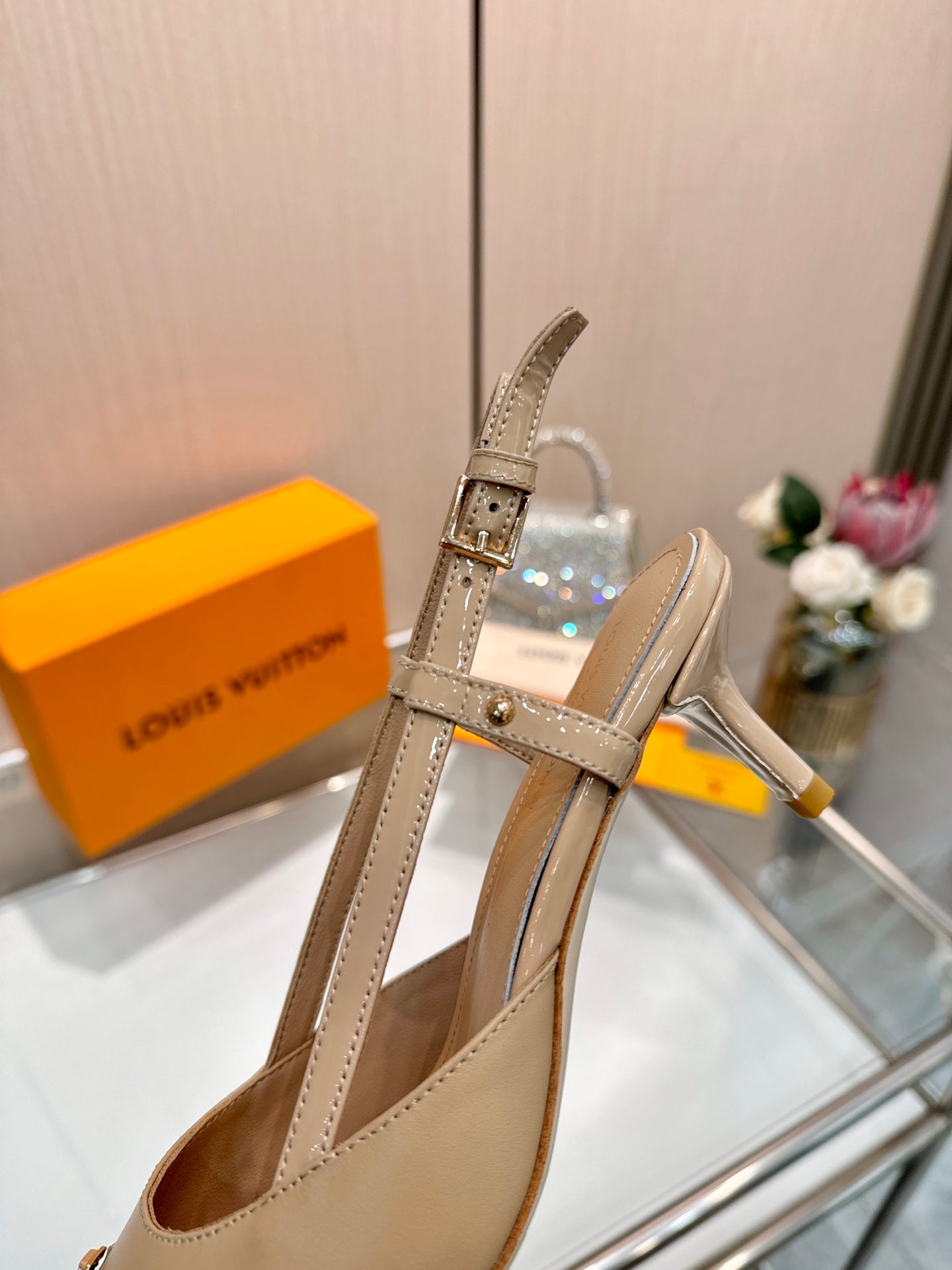 LV 26S SLINGBACK PUMPS 55 MM IN BEIGE BROWN CALFSKIN
