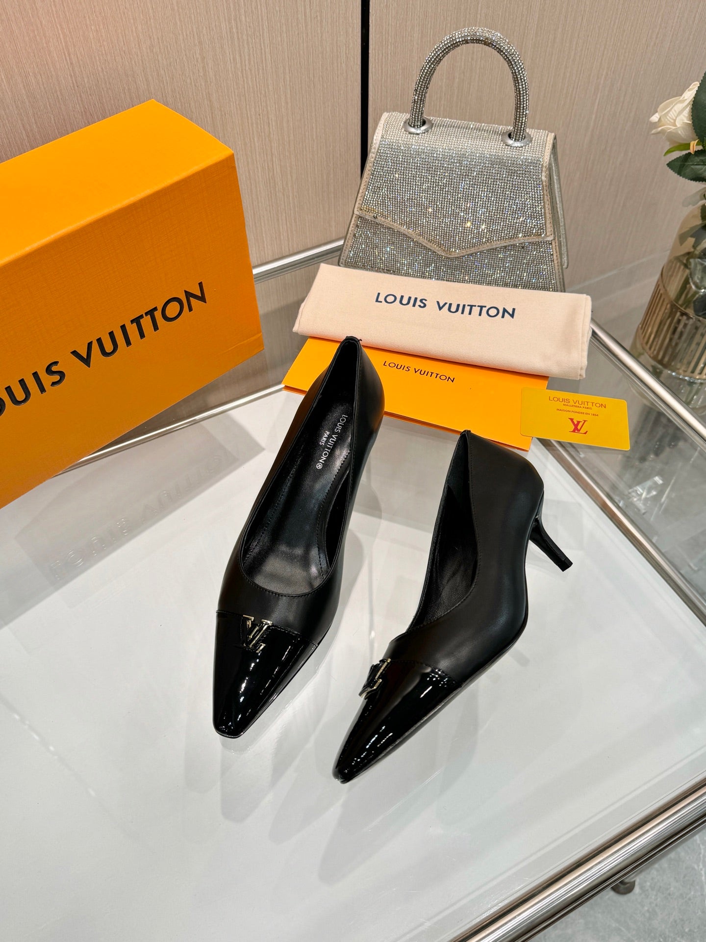 LV 26S POINTED-TOE HIGH HEELS 55 MM IN BLACK CALFSKIN