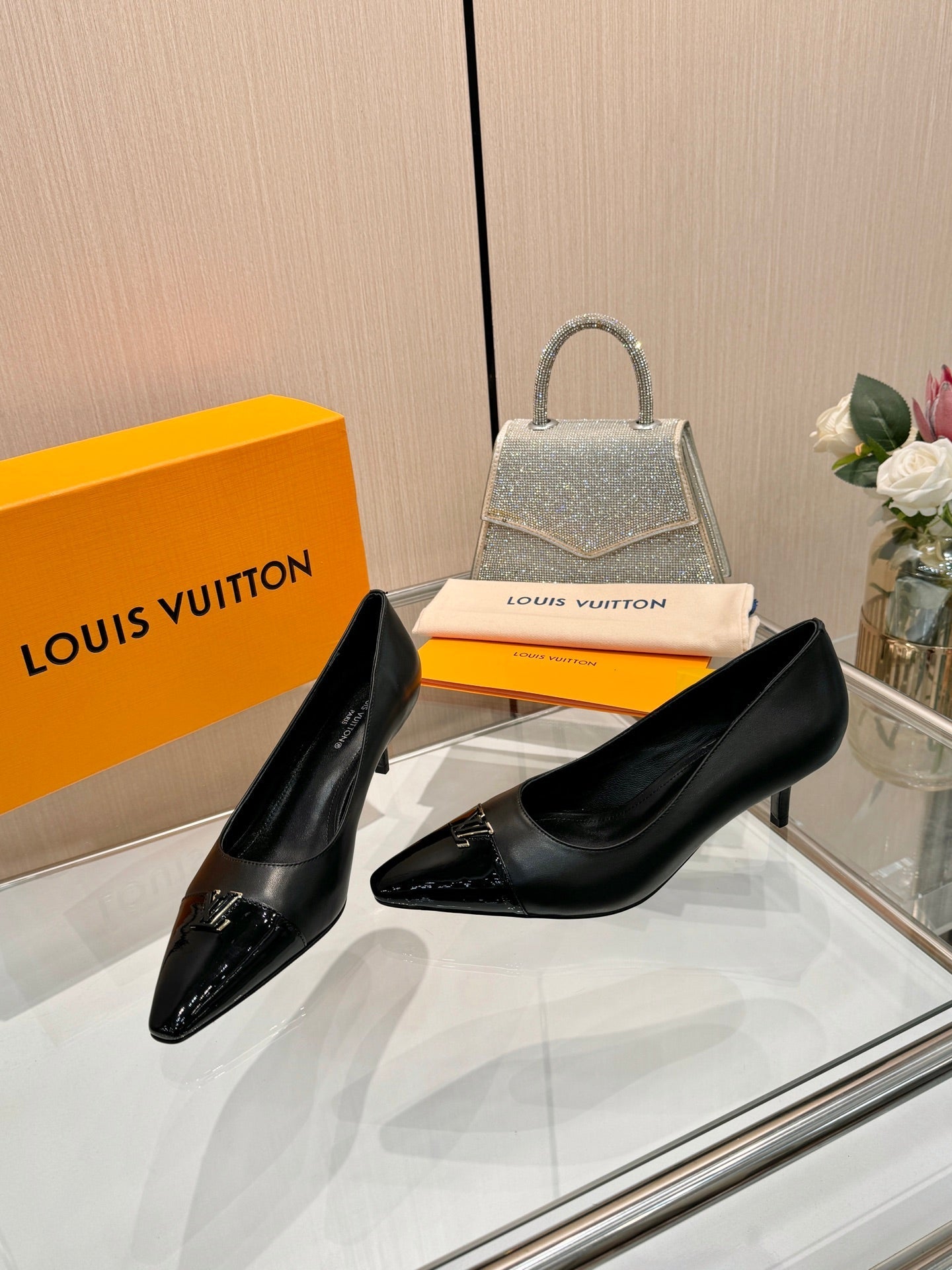 LV 26S POINTED-TOE HIGH HEELS 55 MM IN BLACK CALFSKIN