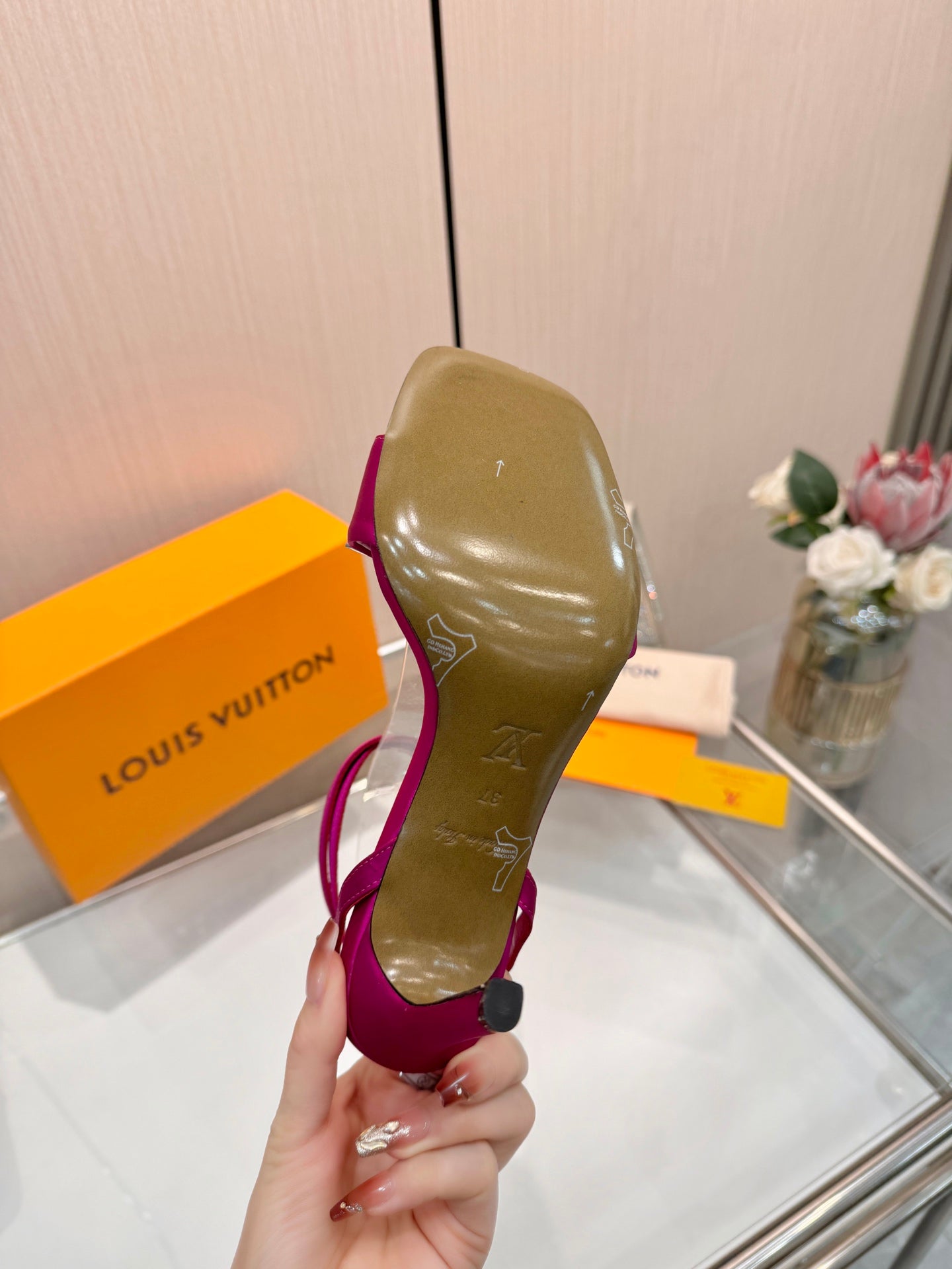 LV 26S HIGH-HEELED SANDALS 90 MM IN PINK SATIN