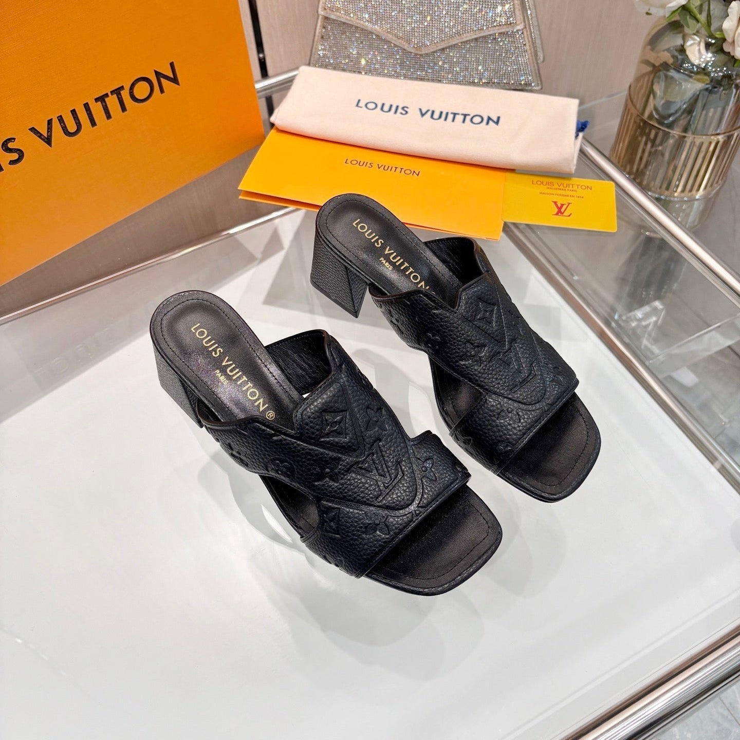 LV 26S HIGH-HEELED SANDALS 55 MM IN BLACK GRAINED CALFSKIN