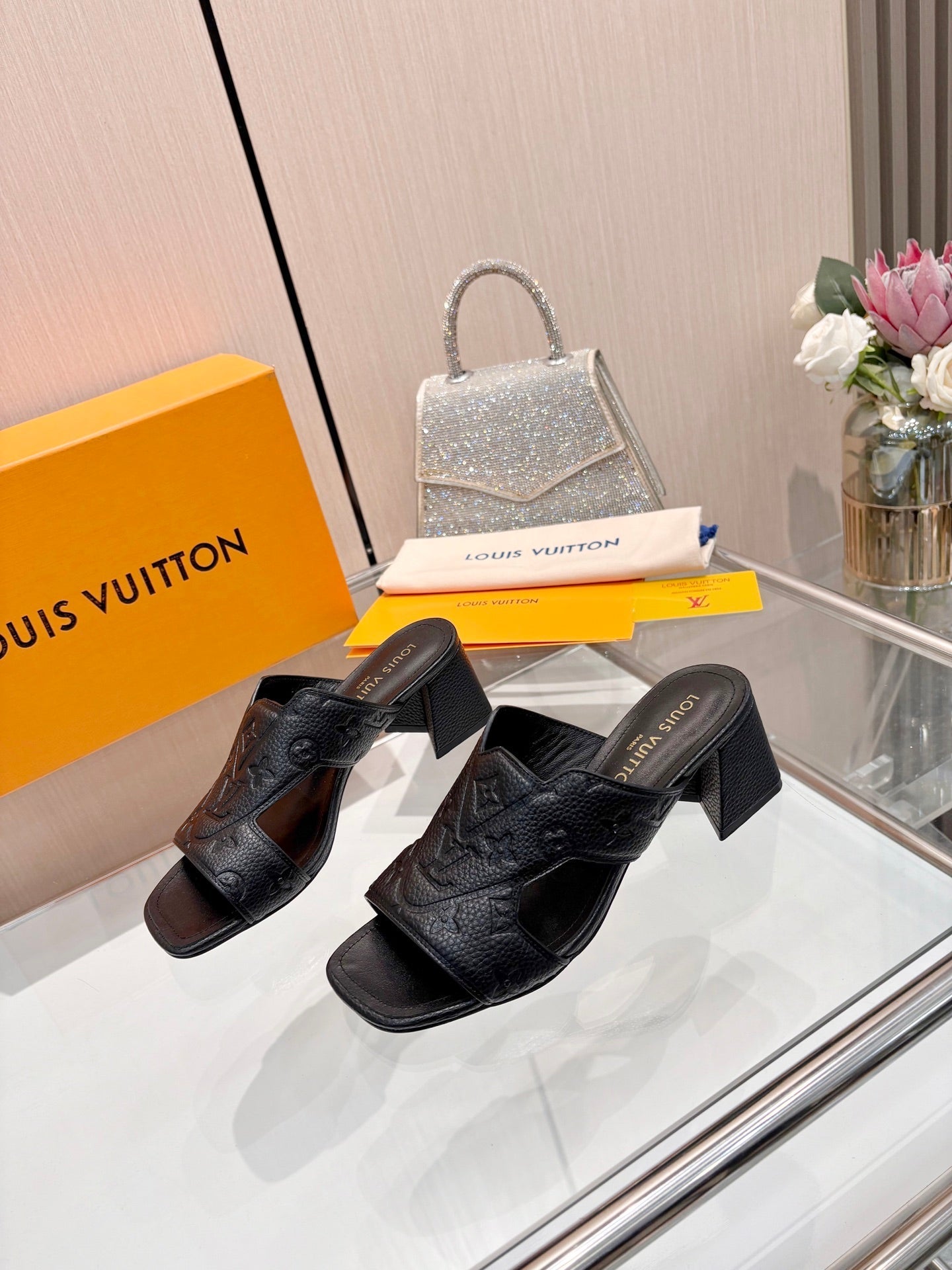 LV 26S HIGH-HEELED SANDALS 55 MM IN BLACK GRAINED CALFSKIN