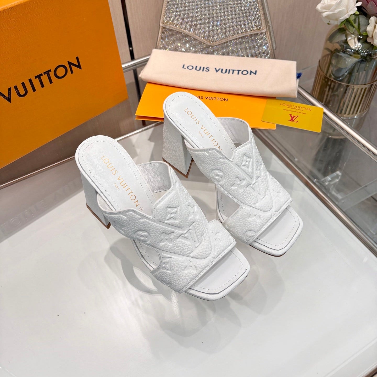 LV 26S HIGH-HEELED SANDALS 90 MM IN WHITE CALFSKIN