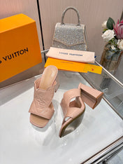 LV 26S HIGH-HEELED SANDALS 90 MM IN SOFT BEIGE PINK SHINY CALFSKIN