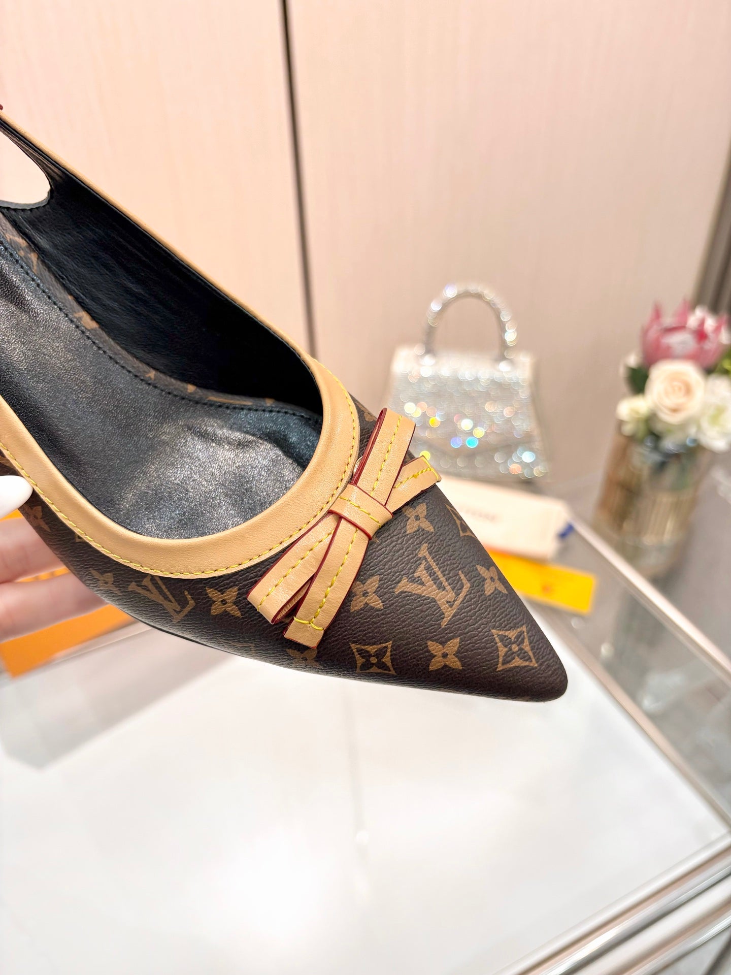 LV 26S BOW-DETAIL SLINGBACK PUMPS 55 MM IN DARK BROWN MONOGRAM CANVAS