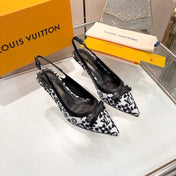 LV 26S BOW-DETAIL SLINGBACK PUMPS 55 MM IN WHITE AND BLACK MONOGRAM CANVAS