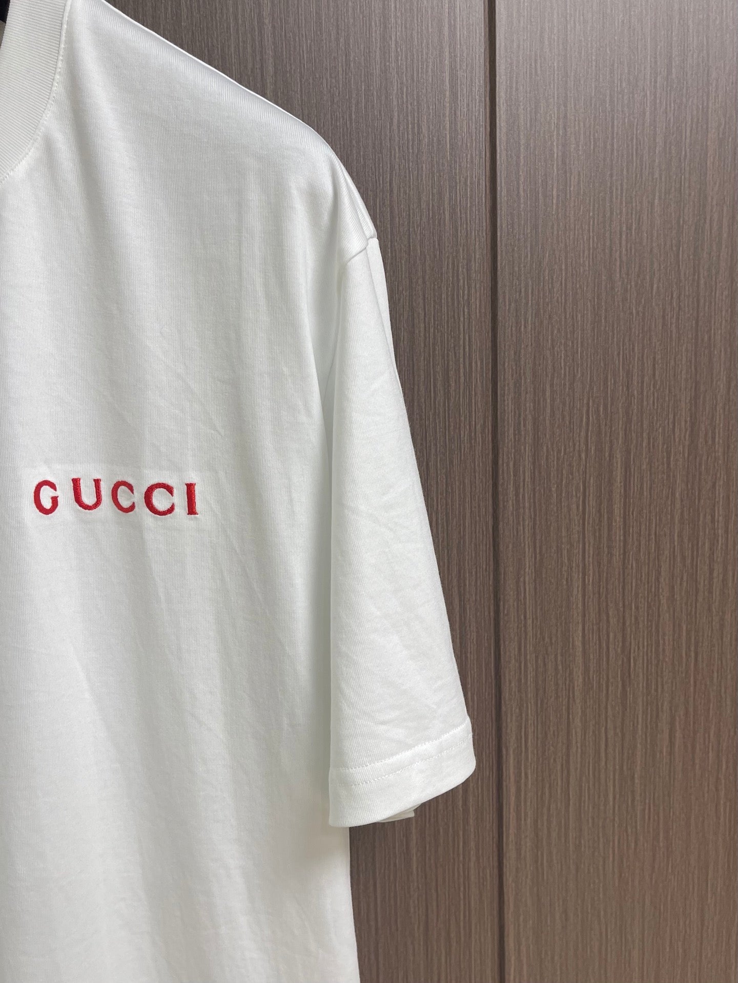 GUCCI 26S SHORT-SLEEVE T-SHIRT 421